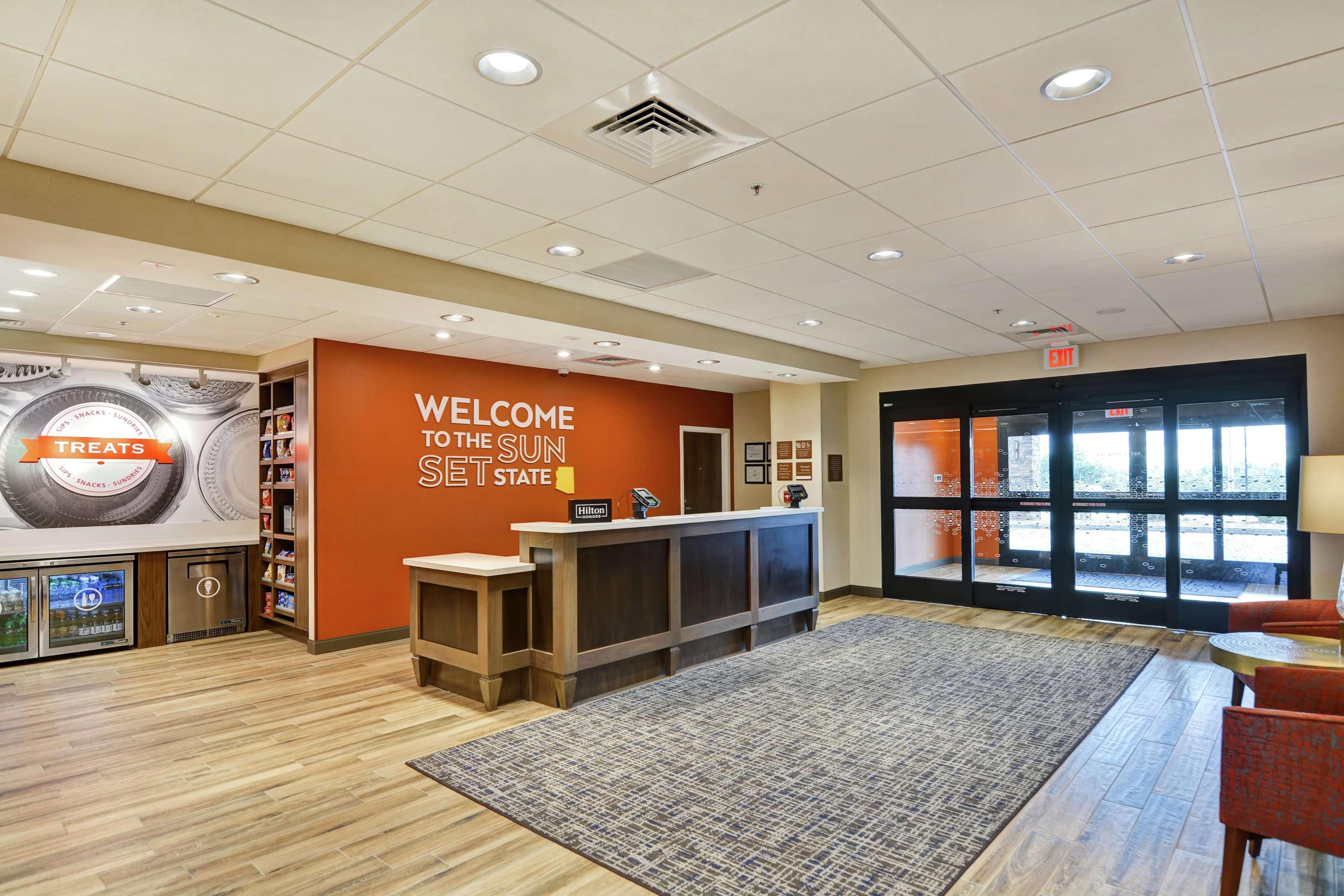 Hampton Inn & Suites Tucson Марана Екстер'єр фото