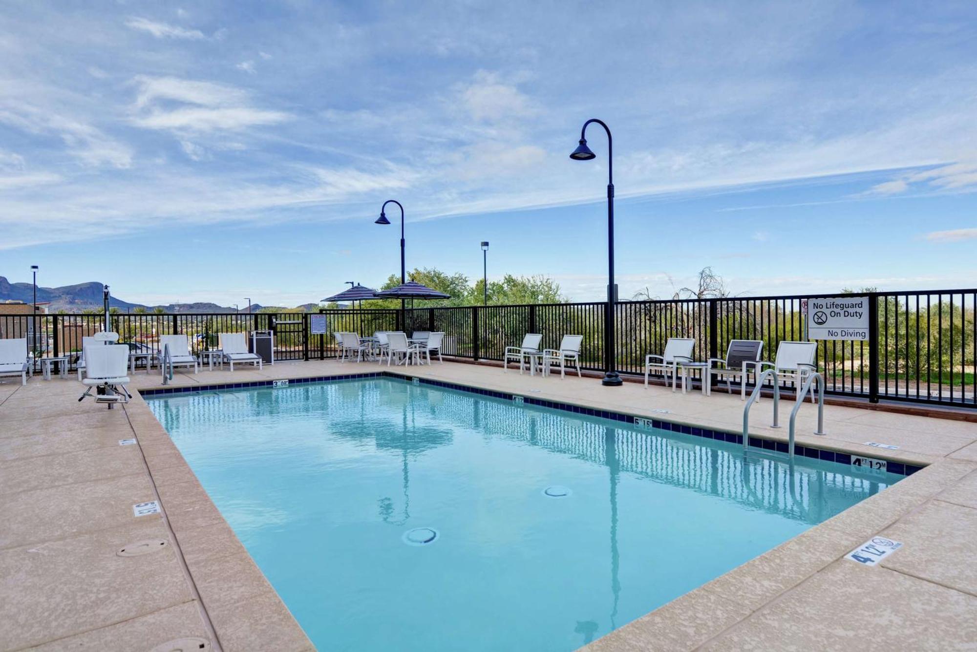 Hampton Inn & Suites Tucson Марана Екстер'єр фото